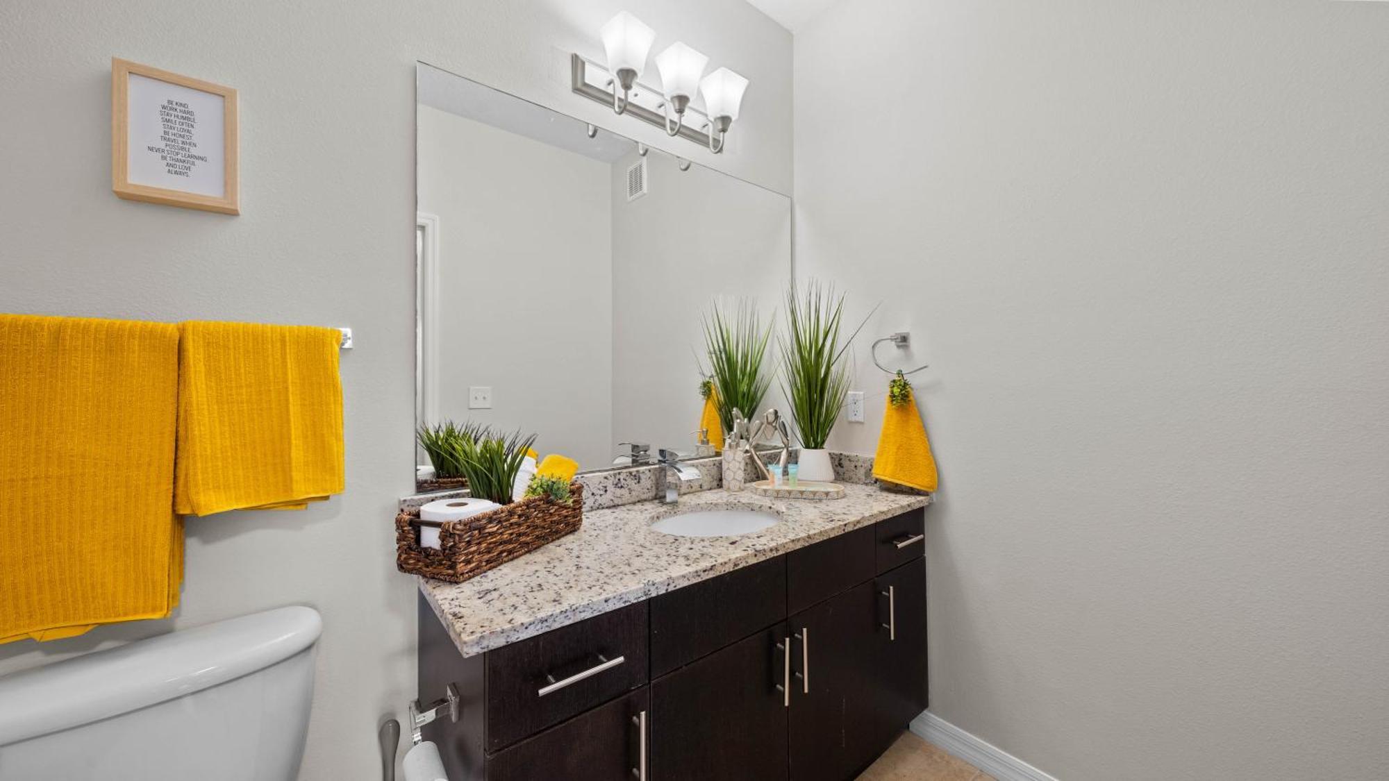 شقة Cozy 2Br2Ba Gem-Near Airport تامبا المظهر الخارجي الصورة